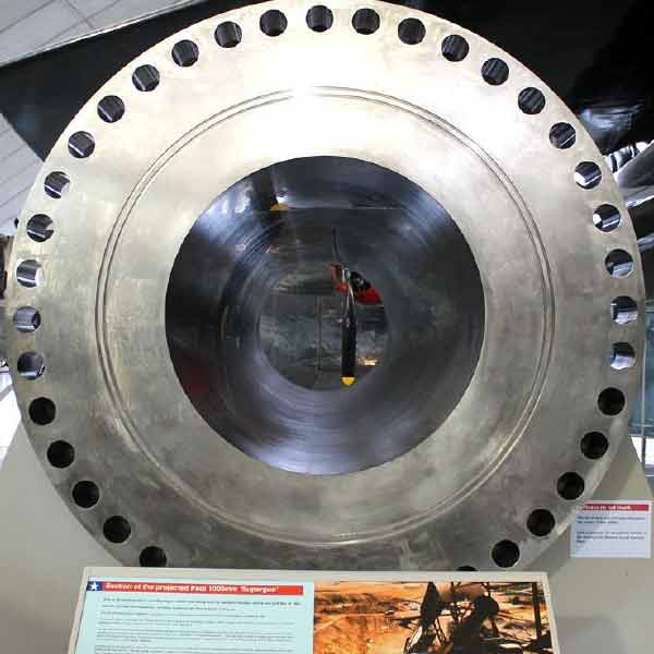 ইরাকের এমন গুপ্ত পরিকল্পনার কথা উঠে এসেছে বলিউডের ছায়াছবিতেও।  ‘প্রোজেক্ট ব্যাবিলন’ নিয়ে তৈরি হয় ছায়াছবি ‘ডুমসডে গান’।