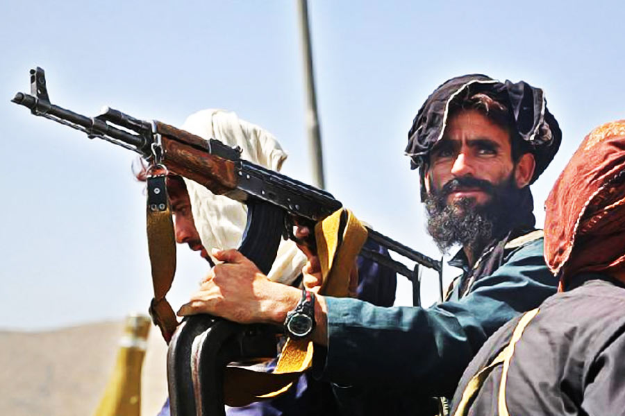 জাহাজটি পরিত্যক্ত অবস্থায় সমুদ্রের উপরেই রয়েছে বলে মনে করছেন কেউ কেউ। ‘রুবিমার’ তুলনায় ছোট একটি বাণিজ্যিক জাহাজ। 