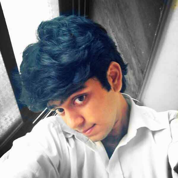 আছে অনিল সিংহ নামে এক চিকিৎসকের বয়ানও। ওই চিকিৎসকের দাবি, আফতাবের হাতে ছুরির আঘাতের গভীর ক্ষত ছিল। সেই ক্ষত সেলাই করার দরকারও পড়েছিল। পেশায় অস্ত্রোপচার বিশেষজ্ঞ চিকিৎসক অনিলের কাছেই এসেছিলেন আফতাব। সেই ক্ষতের চিকিৎসা করেন অনিল। 