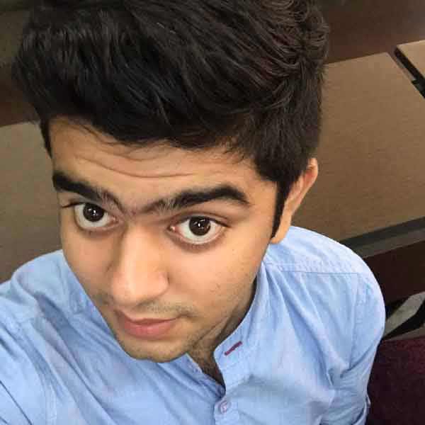 কিন্তু এত রকম প্রমাণ এবং নথিপত্র থাকলেও পুলিশের হাতে বেশ কিছু জরুরি তথ্য এসে পৌঁছয়নি। 