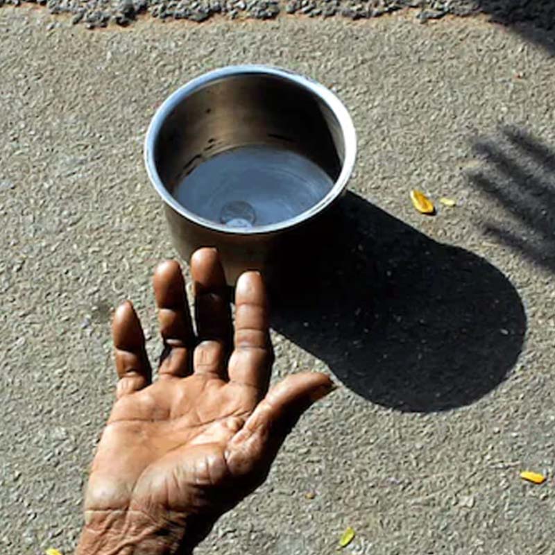 মুম্বইয়ে তাঁর বাড়িতে দেড় লক্ষ টাকা এবং ব্যাঙ্কে প্রায় ১০ লক্ষ টাকা জমা রেখেছিলেন বুর্জু। ২০১৯ সালে ট্রেন দুর্ঘটনায় মারা গেলে বুর্জুর এই সম্পত্তির কথা প্রকাশ্যে আসে।