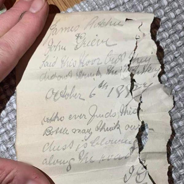 স্কটল্যান্ডের এডিনবার্গের ঘটনা। এডিনবার্গের মহিলা ইলিদ স্টিম্পসন সম্প্রতি বাড়ির কয়েকটি কাজ করানোর জন্য কলমিস্ত্রি পিটার অ্যালানকে ডেকে পাঠান। 