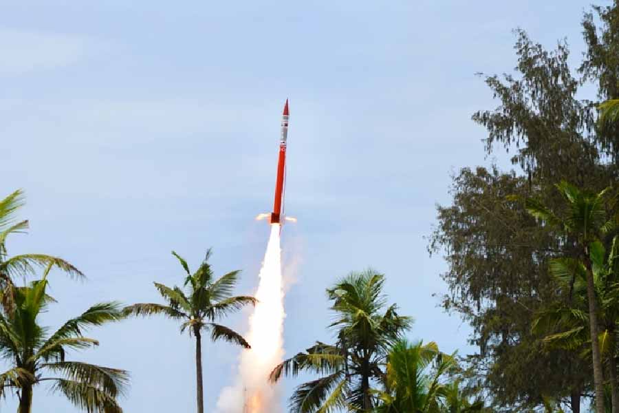 স্কাইরুট জানিয়েছে, ৫৪৫ কেজির ওজনের এই রকেটটি দৈর্ঘ্যে সাড়ে ১৯ ফুটের বেশি। যদিও এটি এই বিভাগে বিশ্বের বহু রকেটের থেকে সস্তার বলে দাবি স্কাইরুটের।