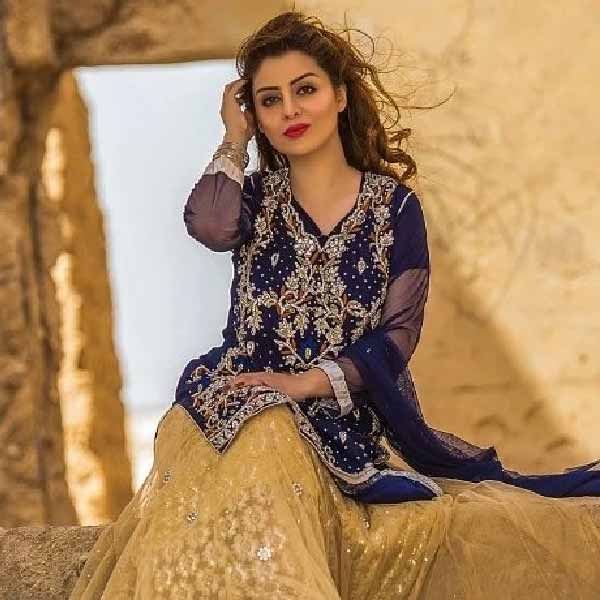 সাক্ষাৎকারে রিদা বলেন, “সেই একটি ঘটনার জন্য আমার পরিবার, বন্ধুবান্ধব সকলের কাছে ছোট হয়ে গিয়েছিলাম। আমার জন্য তাঁদেরও অস্বস্তির মধ্যে পড়তে হচ্ছিল।’’