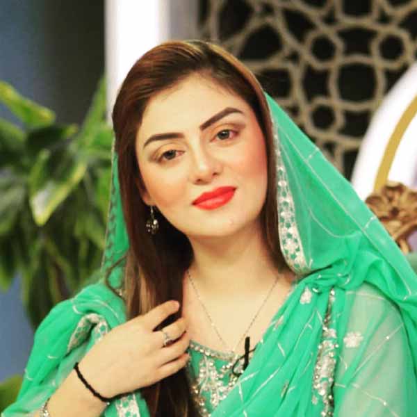 রিদা বলেছেন, পরিবারের সঙ্গে লড়াই করে যাঁকে নিজের জীবনসঙ্গী হিসাবে বেছেছিলেন, সেই সঙ্গীর কাছ থেকে এই বিশ্বাসঘাতকতা প্রত্যাশা করেননি।