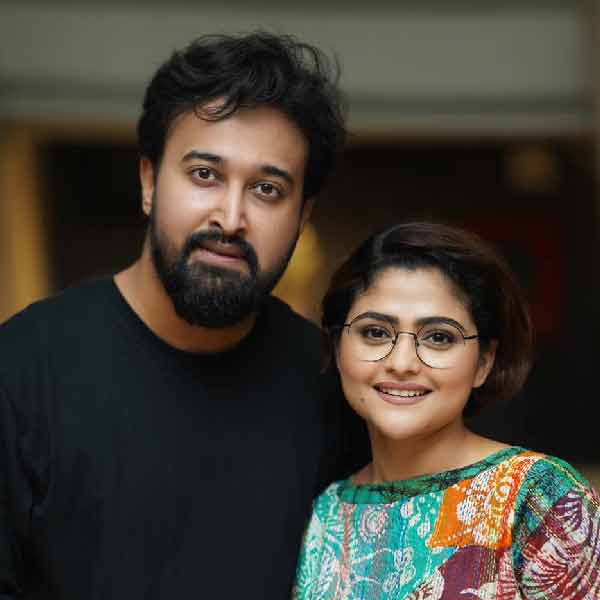 ফলে আবার যুদ্ধ। যন্ত্রণা। তবু সব বাধা পেরিয়ে আরও একবার ফিরে এসেছিলেন ঐন্দ্রিলা। হারিয়ে দিয়েছিলেন ক্যানসারকে।