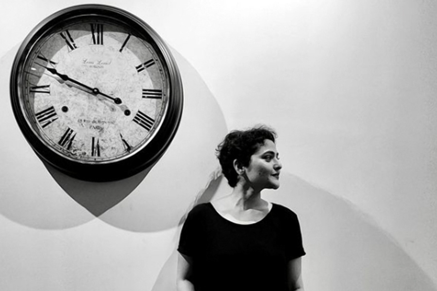 রবিবার আবার হৃদ্‌‌রোগে আক্রান্ত হন ঐন্দ্রিলা। তবে এ বার আর শেষরক্ষা করা গেল না। রবিবার দুপুর ১২টা ৫৯ মিনিটে লড়াই থেমে গেল ঐন্দ্রিলার। ফিনিক্স হয়ে আর ফেরা হল না লড়াকু অভিনেত্রীর।