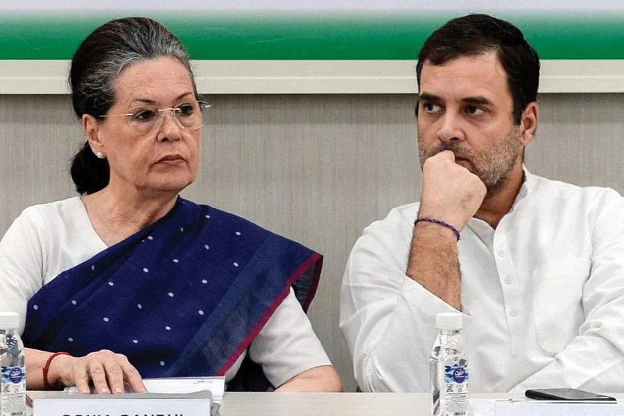 image of sonia gandhi and rahul gandhi