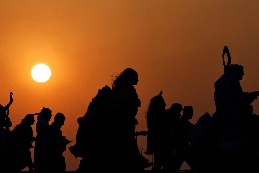 কাতার বিশ্বকাপের মাধ্যমে আরবীয় মালভূমিতে নাস্তিকতার অনুপ্রবেশ ঘটছে বলেও দাবি আল কায়দার। তারা জানিয়েছে, বিশ্বের সমস্ত মুসলমান দেশ এবং তাদের উপর ঘটে চলা অত্যাচার,অবিচারের দিক থেকে নজর ঘোরানোর উদ্দেশ্যেই এ বছর ফুটবল বিশ্বকাপের জন্য কাতারকে বেছে নেওয়া হয়েছে।