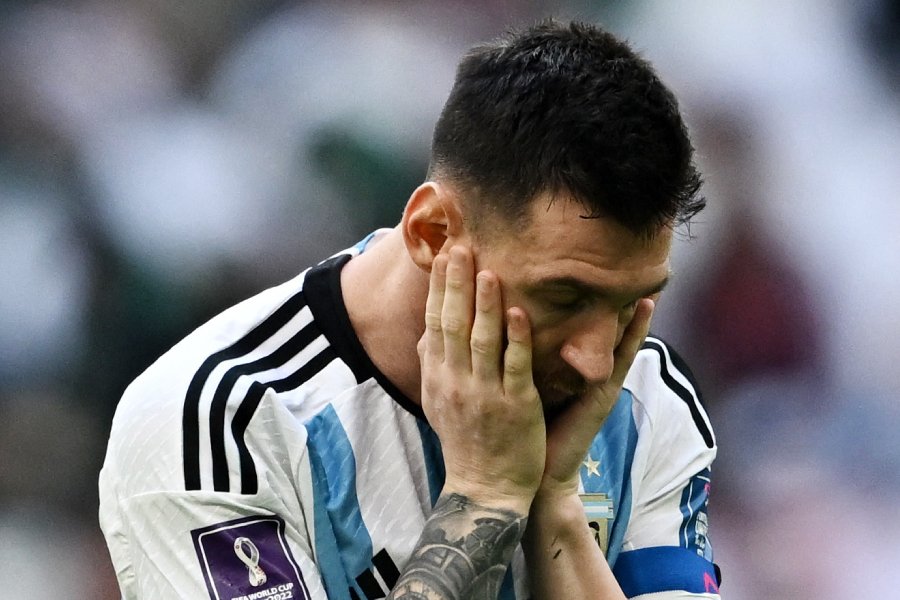 dejected lionel messi during fifa world cup