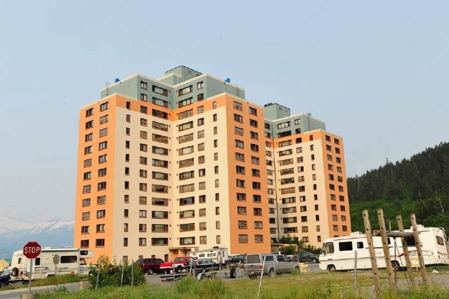 হঠাৎ গড়ে ওঠা এই জনপদ এত দিন আড়ালেই ছিল। সম্প্রতি তার কথা প্রকাশ্যে আসে একটি টিক টক ভিডিয়োর দৌলতে।