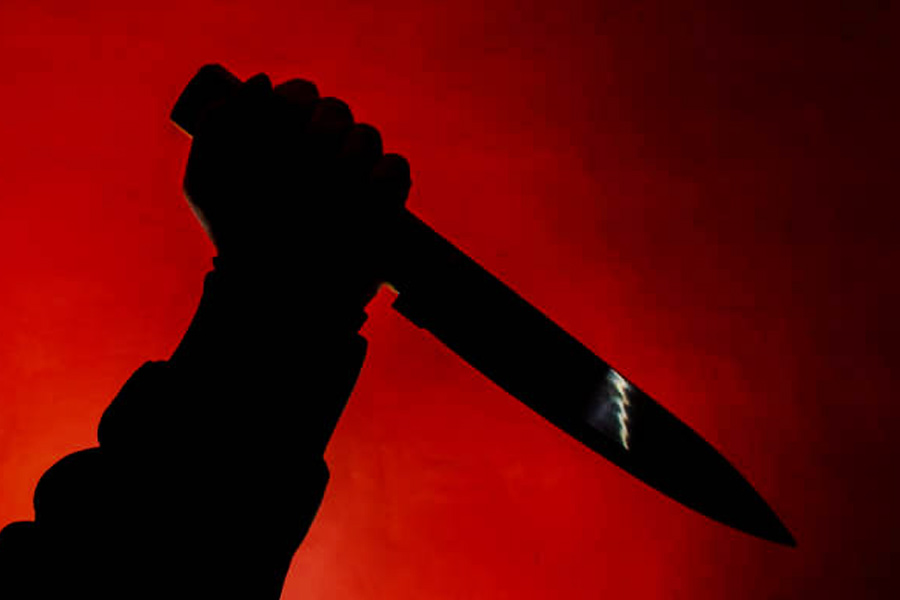 আইনের চোখে কাউকে মৃত প্রমাণ করতে হলে তাঁর দেহ পাওয়াটা জরুরি। একই সঙ্গে, কেউ খুন হয়েছেন প্রমাণ করতে হলে, খুনের হাতিয়ার উদ্ধার হওয়াটাও গুরুত্বপূর্ণ বিষয়।