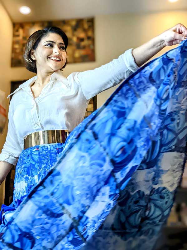 রোগী যদি ‘পজিটিভ’ ভাবনায় থাকেন তা হলে তাঁর বাঁচার সম্ভাবনা বেড়ে যায়। ঐন্দ্রিলার মধ্যে সেই ‘পজিটিভ’ মানসিকতা ছিল। তাই ও ‘ট্রু স্টার’। ও ‘ট্রু ফাইটার’ও।