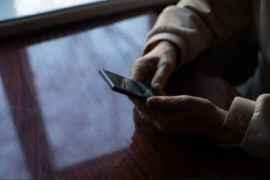 কী কী প্রয়োজন বাড়িতে বসেই এই লাইফ সার্টিফিকেট তৈরি করতে?