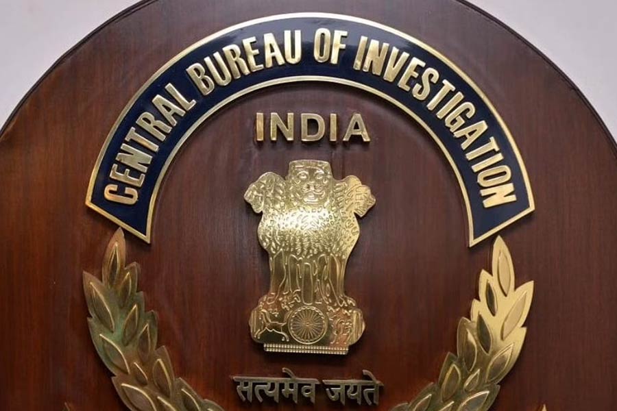 কিন্তু সিবিআই জানিয়েছে, দুর্ঘটনার কারণেই মারা গিয়েছিলেন দিশা। মৃ্ত্যুর সময় তাঁর বয়স ছিল ২৮ বছর।