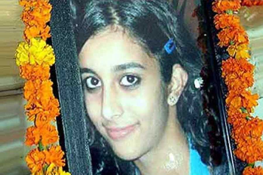 চিকিৎসকদের মধ্যেও এই পরীক্ষার যৌক্তিকতা নিয়ে মতভেদ রয়েছে। এই পরীক্ষা নিয়ে একাধিক বার বিতর্কও তৈরি হয়েছে (যেমন, আরুষি তলোয়ার মামলাতে হয়েছিল)।