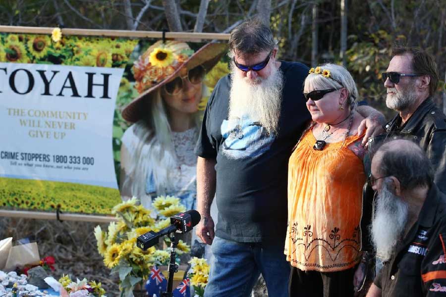 রাজবিন্দরের বিরুদ্ধে অভিযোগ ওঠার পর তাঁর ভাই কুইন্সল্যান্ড পুলিশের কাছে দাবি করেছিলেন, তাঁর দাদা এই কাজ করতেই পারেন না। কারণ তিনি খুবই চুপচাপ এবং ভীতু প্রকৃতির মানুষ। কিন্তু তাঁর বাড়িতে তল্লাশি করে, ঘটনাস্থলে অনুসন্ধান চালিয়ে পুলিশের সন্দেহের তালিকায় প্রথমেই উঠে আসে রাজবিন্দরের নাম।