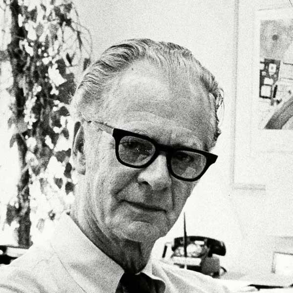 ‘প্রজেক্ট পিজিয়ন’ মাঝপথে বন্ধ হয়ে গেলেও প্রশিক্ষণপ্রাপ্ত পায়রাগুলিকে নিজের কাছে রেখে দিয়েছিলেন স্কিনার। কৌতূহলের বশে মাঝেমধ্যেই তিনি পায়রাগুলির দক্ষতা পরীক্ষা করে দেখতেন। 