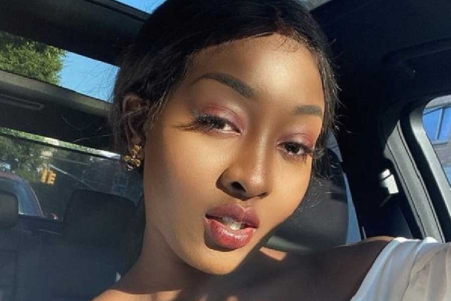 সম্পর্কের টানাপড়েনে এই হত্যাকাণ্ডের ঘটনা প্রকাশ্যে আসতেই শিউরে উঠেছেন সকলে। 