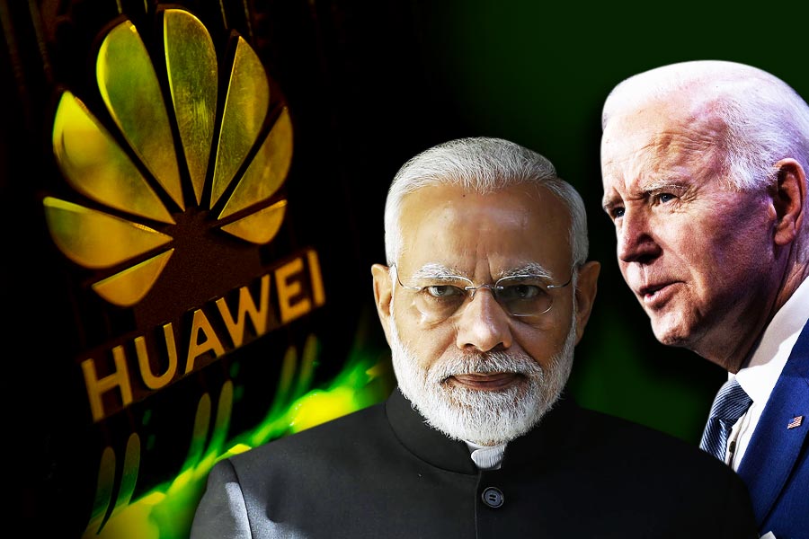মোদীর পথে হেঁটেই জাতীয় নিরাপত্তার স্বার্থে চিনা টেলিকম সরঞ্জামে নিষেধাজ্ঞা বাইডেনের
