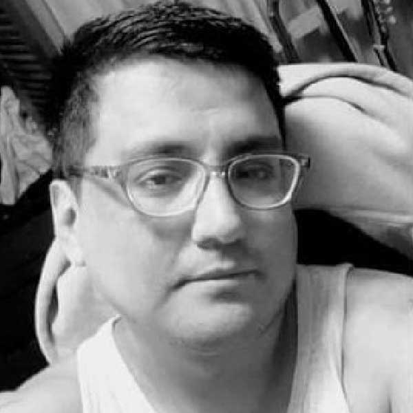 পেরুর হুয়াচো সৈকতশহরে থাকতেন ব্লাঙ্কার প্রেমিক পাবলো। পুলিশ সূত্রে খবর, ব্লাঙ্কা নভেম্বরের গোড়াতেই হুয়াচো শহরে পোঁছন। সেখান থেকে বাড়িতে যোগাযোগও করেছিলেন।