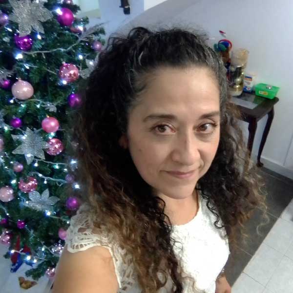 বেশ কয়েক সপ্তাহ কেটে যাওয়ার পর ব্লাঙ্কার কোনও ফোন বা উত্তর না পেয়ে উদ্বিগ্ন হয়ে পড়েন তাঁর পরিবারের সদস্যরা। পুলিশ সূত্রে খবর, এর পর ব্লাঙ্কার সঙ্গে বার বার ফোনে যোগাযোগের চেষ্টা করা হয়। কিন্তু কোনও উত্তর পাওয়া যায়নি।