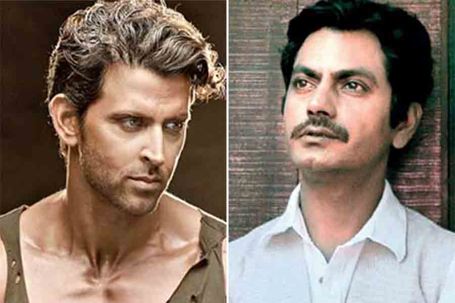 হৃতিকের বয়সের ঘড়ি যেন থমকে গেছে তাঁর পঁয়ত্রিশ বছরের জন্মদিনেই!