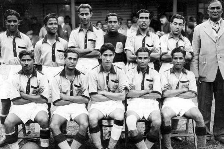 অলিম্পিকের দু’বছর পর ফিফার বিশ্বকাপে ভারতের সুযোগ এসেছিল যেন পড়ে পাওয়া চোদ্দো আনার মতো করে। এশিয়া থেকে একটি মাত্র দেশের জন্যই ফিফার দরজা খোলা ছিল। কিন্তু ফিলিপিন্স, ইন্দোনেশিয়া এবং বর্মা নিজে থেকেই দল তুলে নিয়েছিল। তারা বিশ্বকাপ খেলতে রাজি হয়নি। ফলে শেষ এবং এক মাত্র এশীয় দল হিসাবে ভারতকে ডাকে ফিফা।