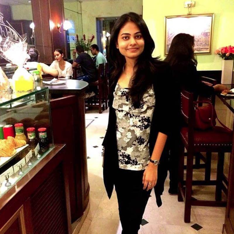 আইএএস টিনা দাবির কথা মনে আছে তো? ইউপিএসসি পরীক্ষায় দ্বিতীয় স্থানাধিকারী আতহর আমির খানের সঙ্গে তাঁর প্রেমকাহিনি নজর কেড়েছিল দেশবাসীর। যদিও বিয়ের কয়েক বছরের মধ্যে সেই সম্পর্ক ভেঙে যায়।