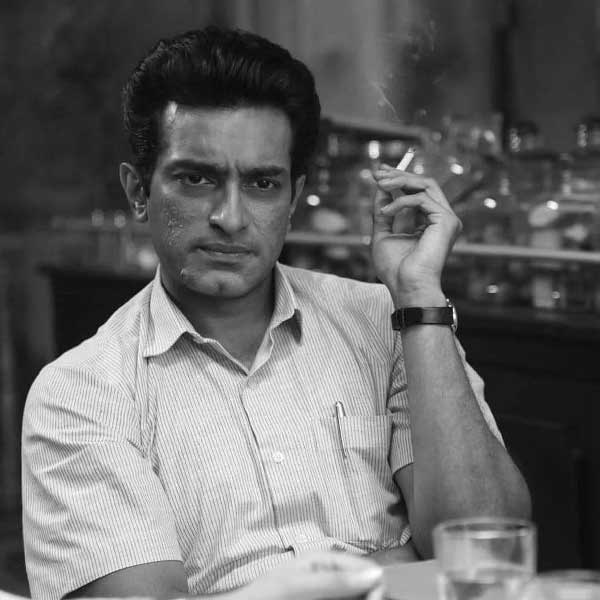 ‘অপরাজিত’ ছবির একটি দৃশ্যে অভিনেতা জীতু কমল।