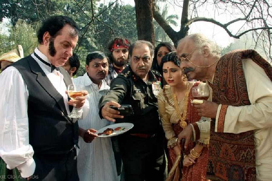 অনীক পরিচালিত ‘ভূতের ভবিষ্যৎ’ ছবির একটি দৃশ্য।
