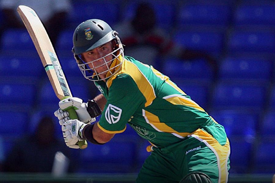 ওই ম্যাচে ৪০ বলে ৭২ রান করেছিলেন গিবস। ম্যাচটি ২২১ রানে জিতেছিল দক্ষিণ আফ্রিকা।