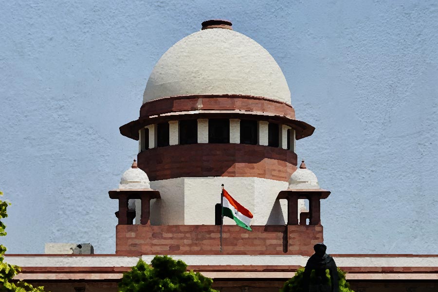SC agrees to hear on plea filed by 14 political parties led by Congress alleging arbitrary use of ED and CBI