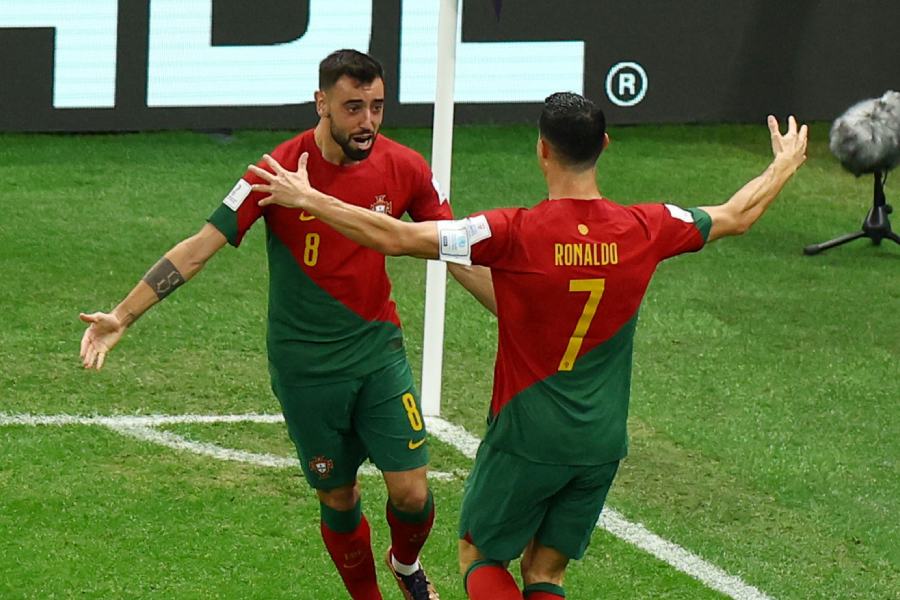 প্রথম গোলের পর ব্রুনো-রোনাল্ডোর উচ্ছ্বাস।