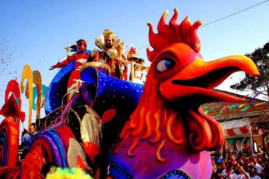 চলছে গোয়া কার্নিভাল। 