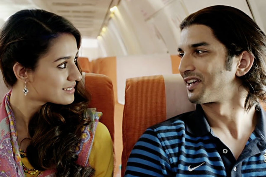 ২০১৬ সালে বলিউডে হাতেখড়ি হয়েছিল দিশার। সুশান্ত সিংহ রাজপুতের বিপরীতে ‘এমএস ধোনি: দ্য আনটোল্ড স্টোরি’ ছবিতে।