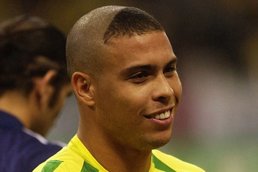 এক সাক্ষাৎকারে রোনাল্ডোকে প্রশ্ন করা হয়েছিল, যৌনতা এবং বিশ্বকাপের মধ্যে যদি তাঁকে কোনও একটি বেছে নিতে বলা হয়, তবে তিনি কী বাছবেন?