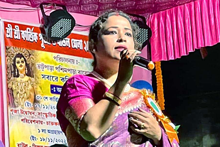 টিনা: বলছেন ‘মিথ্যা অভিযোগ’।