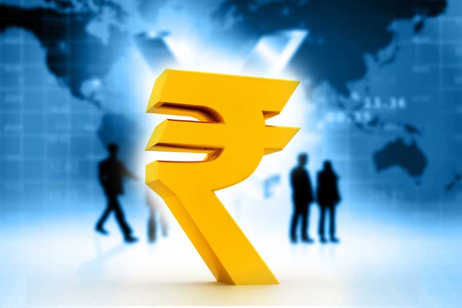 আরবিআই আরও নিশ্চিত করেছে, ‘ডিজিটাল রুপি’তে লেনদেন দু’জন গ্রাহক এবং এক জন গ্রাহক ও ব্যবসায়ীর মধ্যে হতে পারে।