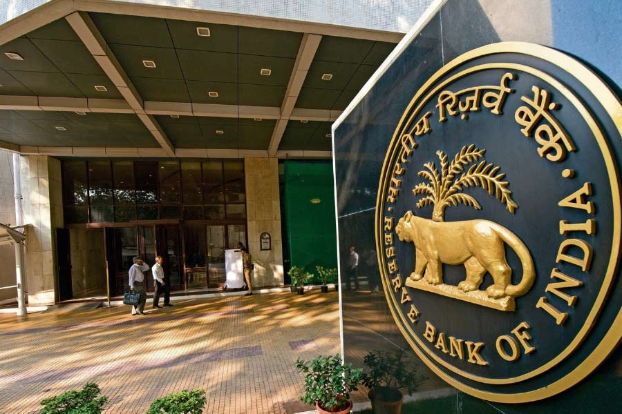 প্রসঙ্গত, আরবিআই প্রতি মাসেই ব্যাঙ্কগুলির ছুটির তালিকা তৈরি করে।
