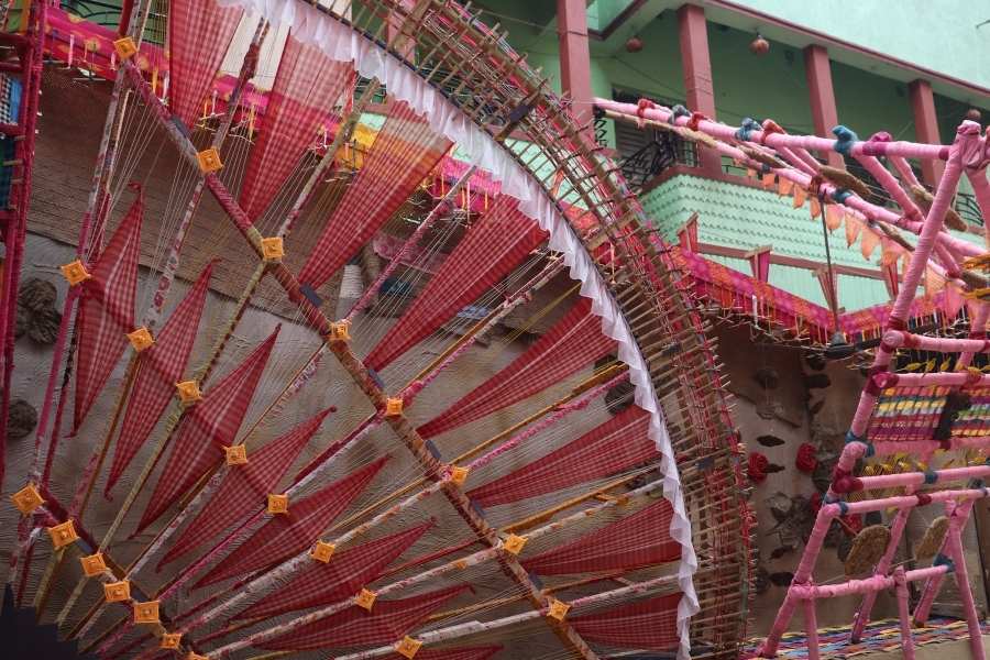 'আঁচলে আঁধারে’