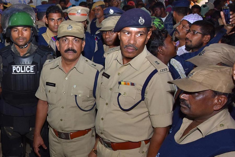 ২০২০ সালে অতিমারির কারণে রাজ্য সরকারের তরফে এই উদ্‌যাপন বন্ধ রাখার নির্দেশ দেওয়া হয়। ১২০০  পুলিশ মোতায়েনও করা হয়।