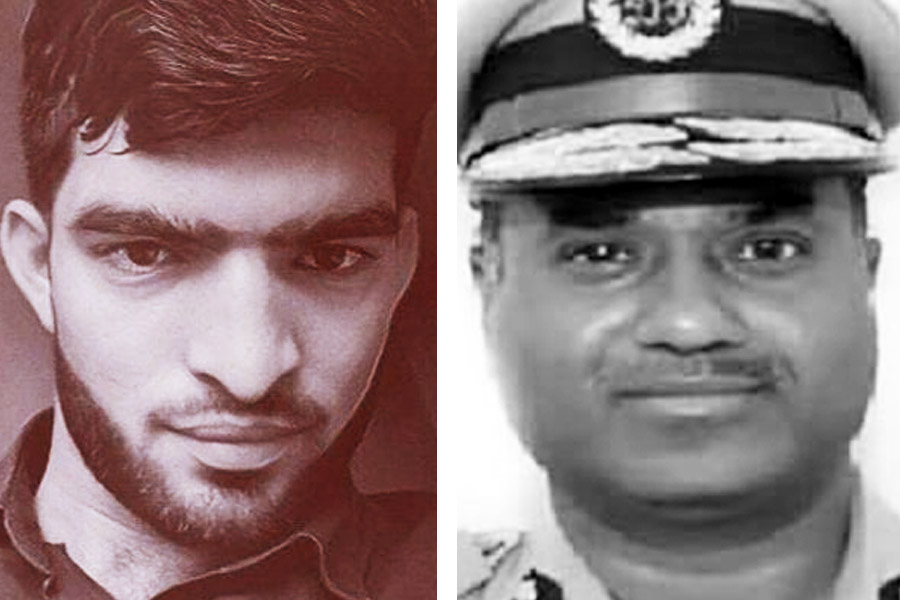 ‘ভালবাসা নেই, শুধুই দুঃখ!’ ডিজিপি খুনে অভিযুক্ত অবসাদগ্রস্ত, নাকি জঙ্গি? ডায়েরি ঘিরে রহস্য