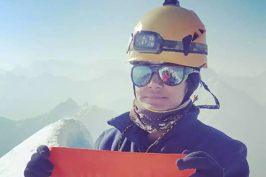 Everest Climbers First Indian Woman Savita Kanswal Who Climb Everest And Makalu Among Those 