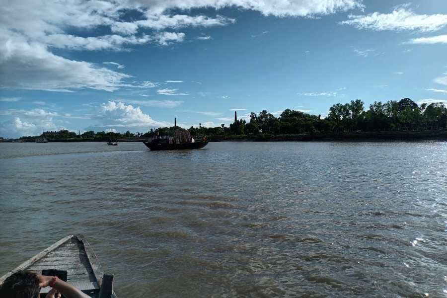 পুজোর পাঁচ দিনের হইহুল্লোড়, তারপর দশমী মানেই যেন মন খারাপের সময়।