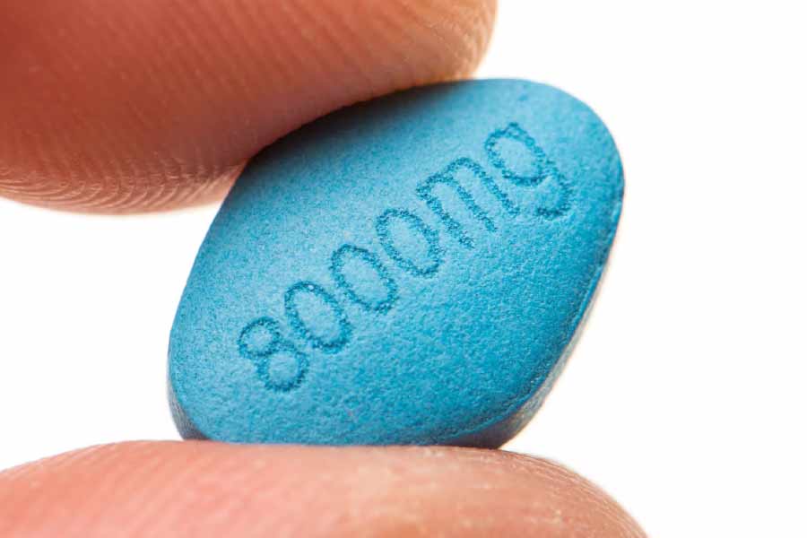 উচ্চ রক্তচাপ জাতীয় রোগ প্রতিরোধ তৈরির ওষুধ তৈরির সময় সংস্থা থেকে পরীক্ষা করা শুরু হয় যে তা হৃৎপিণ্ডের উপর কোনও প্রভাব ফেলছে কি না। কিন্তু পরীক্ষা করতে দেখা যায়, তা যৌন উদ্দীপনা বাড়াতে সাহায্য করছে।