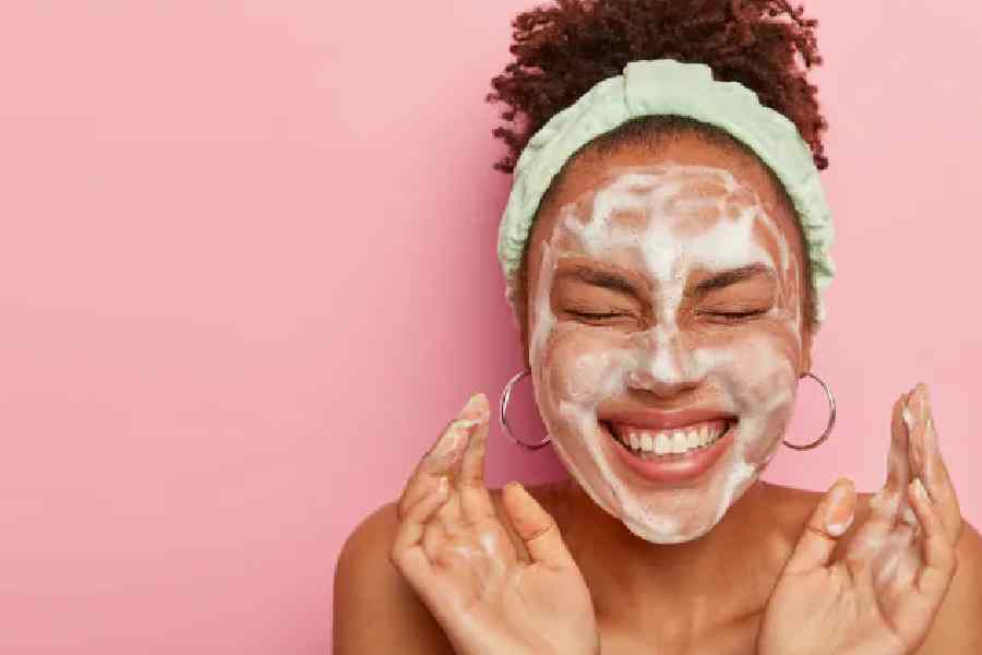 ক্লেনজার দিয়েই যদি বগল সাফ করা যায়, তবে দূর হয়ে যেতে পারে দুর্গন্ধ।