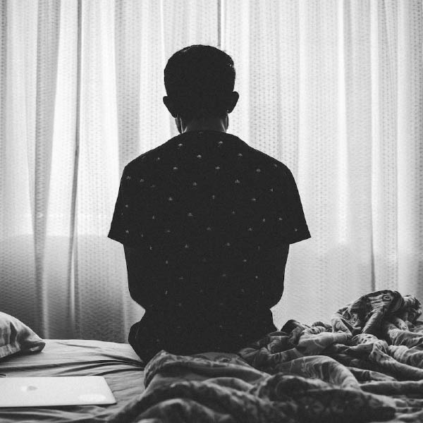 গণেশের যখন সাত বছর বয়স, তখন তাঁর মা মারা যান। ঠাকুমার কাছে বড় হয়ে ওঠা গণেশের। তাঁর বাবা পেশায় পুলিশকর্মী ছিলেন।