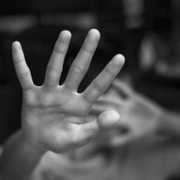 সদ্য কৈশোরে পা দেওয়া গণেশের জীবন অন্য দিকে মোড় নেয়। ছেলেদের পোশাক পরতে তিনি ছোটবেলা থেকেই স্বাচ্ছন্দ্য বোধ করতেন না।