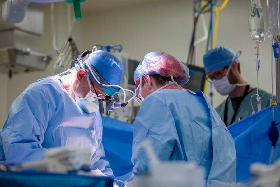 টেরির হৃদ্‌যন্ত্র পাওয়া মাত্রই তা প্রতিস্থাপন করা হয় গ্রাহামের শরীরে। অস্ত্রোপচারের পর ধীরে ধীরে সুস্থ হয়ে উঠতে থাকেন গ্রাহাম।